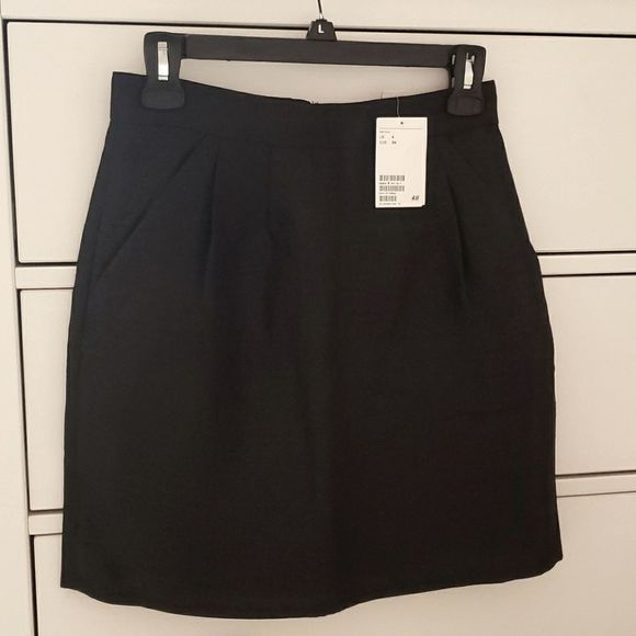 H&M Dresses & Skirts - 🎁 H&M #skirt